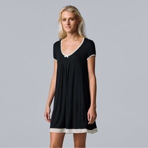 Simply Vera By Vera Wang NWT Sleepwear dress Size: S and M